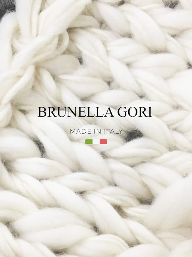 Pull Automne/Hiver très chaud - Femme, confectionné avec un mélange de laine 100% Made in Italy : élégance et confort pour vos journées d'hiver ! | Brunella Gori